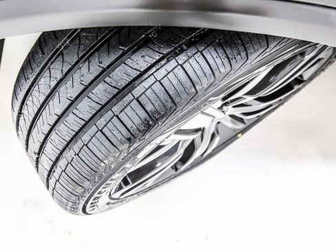 Used 2021 INFINITI QX50 Luxe w/ Appearance Package image 12