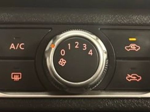 Used 2024 Nissan Versa S w/ Trunk Package FWD image 32