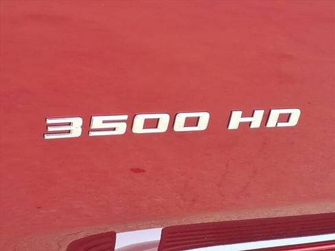 Used 2023 Chevrolet Silverado 3500 High Country image 11