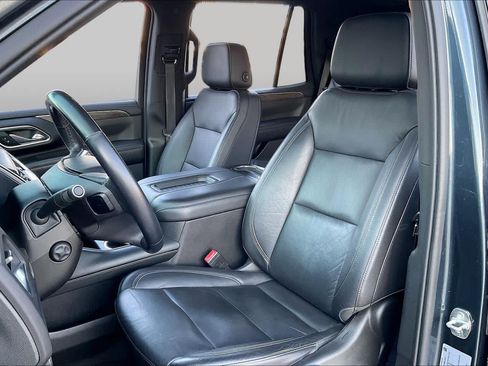 Used 2021 Chevrolet Tahoe Z71 w/ Z71 Signature Package AWD/4WD image 9