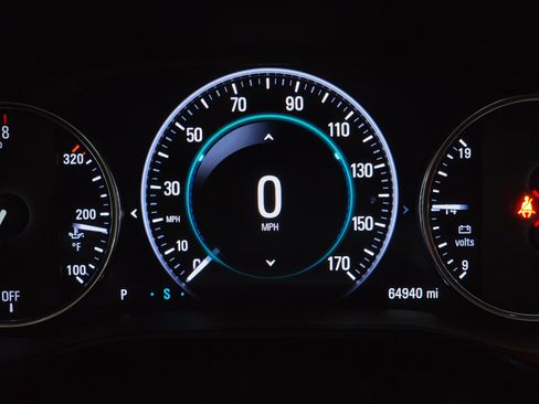 Used 2018 Buick Enclave Avenir w/ Avenir Technology Package image 26