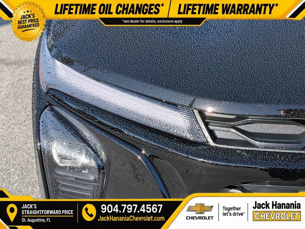 New 2026 Chevrolet Trax LT w/ Driver Confidence Package FWD image 9