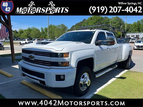 Used 2019 Chevrolet Silverado 3500 LT w/ LT Convenience Package AWD/4WD image 1