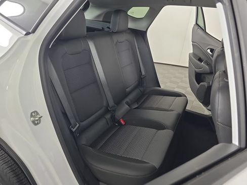 Certified 2024 Chevrolet Trax LT w/ Driver Confidence Package FWD image 25