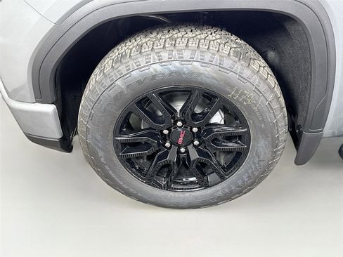New 2026 GMC Sierra 1500 Elevation image 23
