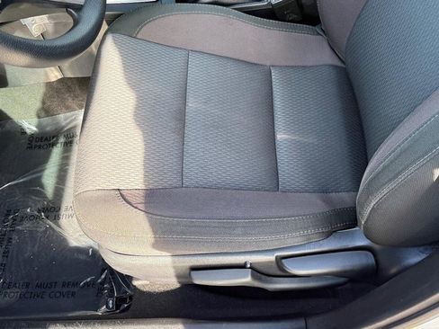 Used 2017 Toyota Corolla LE image 14