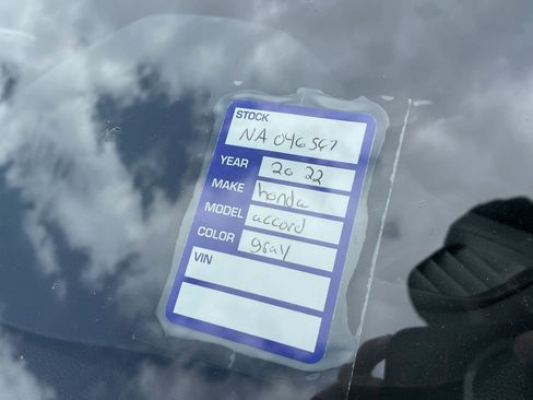 Used 2022 Honda Accord Sport image 5