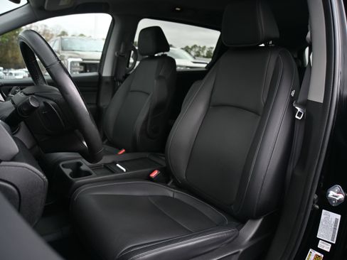 Used 2023 Honda Odyssey EX-L image 7