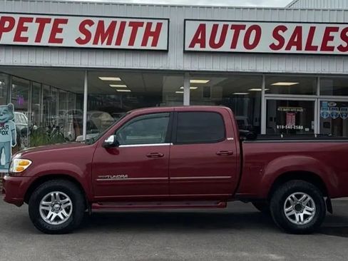 Used 2004 Toyota Tundra SR5 image 2