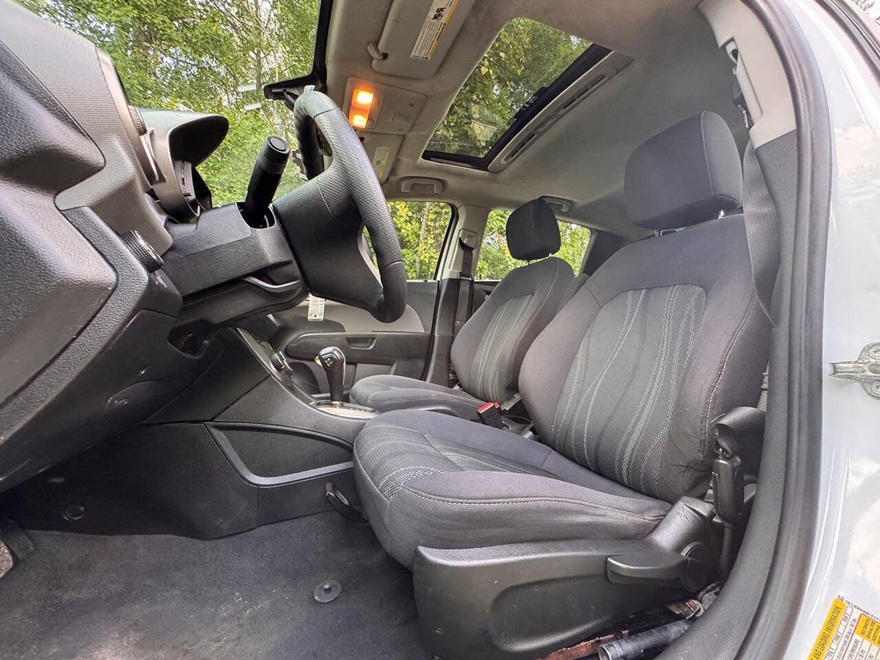 Used 2015 Chevrolet Sonic LT w/ Fun and Sun Package FWD image 15