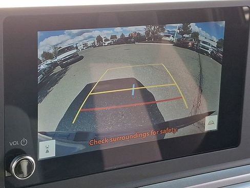 Used 2025 Toyota Tacoma TRD Off-Road image 21