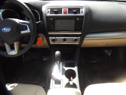 Used 2016 Subaru Legacy 2.5i Premium image 19