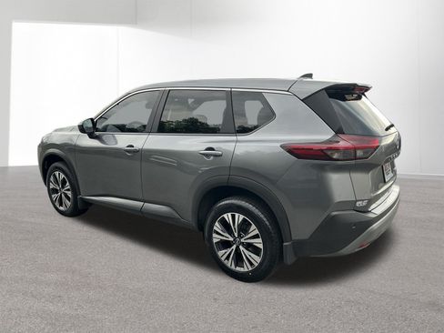 Used 2023 Nissan Rogue SV AWD/4WD image 5