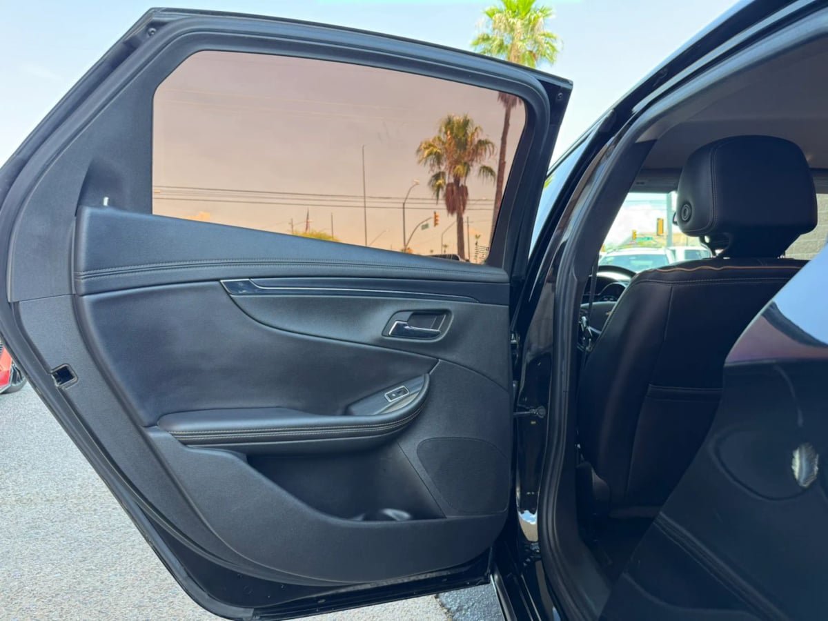 Used 2016 Chevrolet Impala LTZ FWD image 33