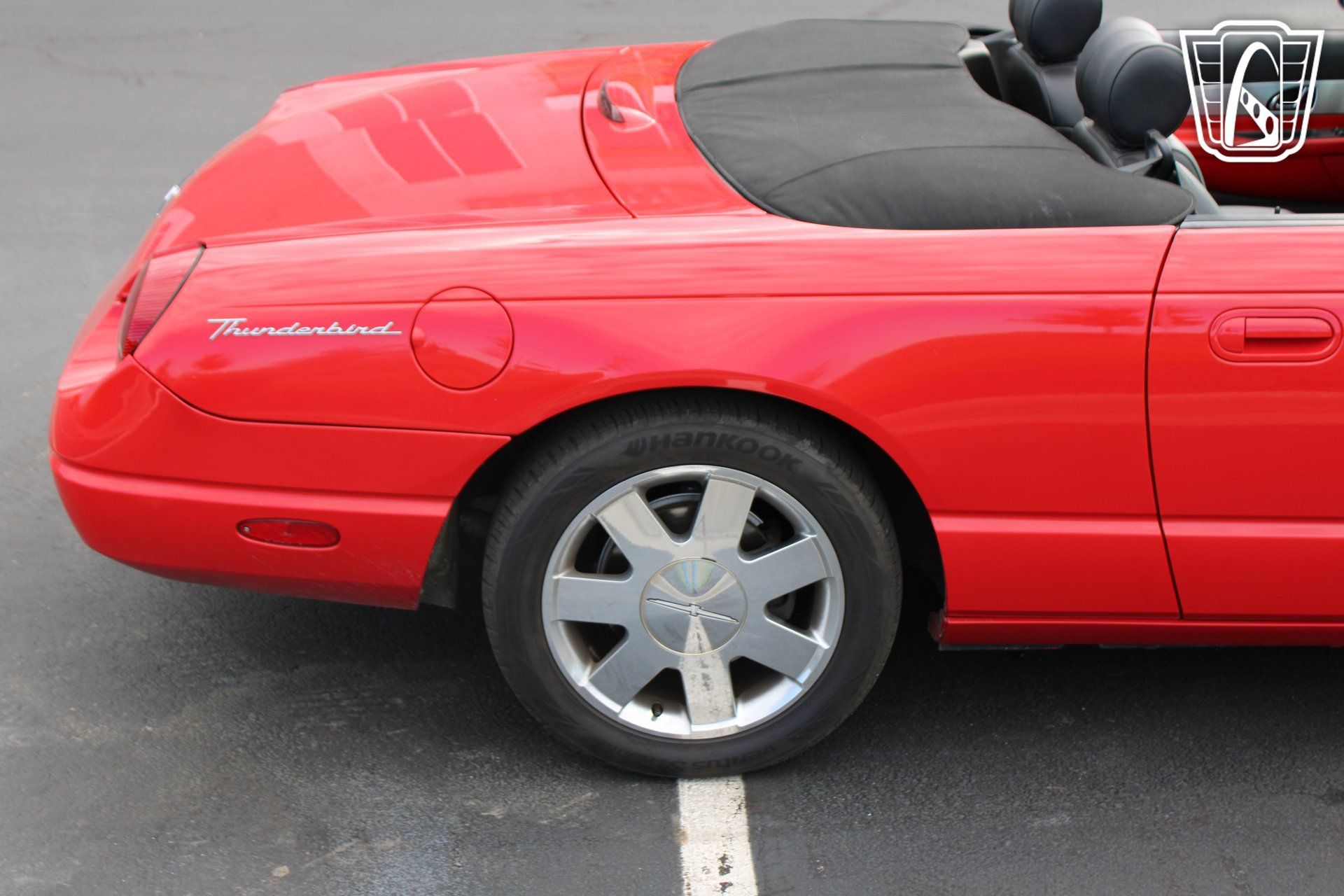 Used 2002 Ford Thunderbird RWD image 30