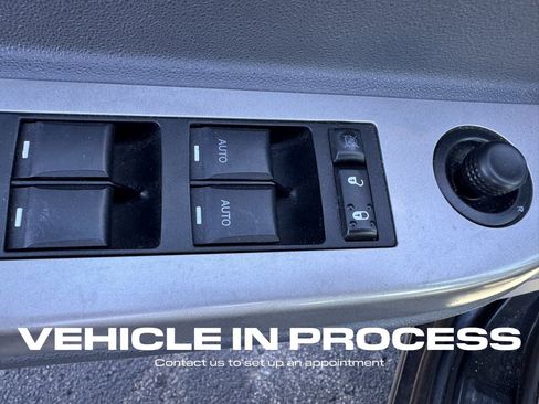 Used 2008 Chrysler Sebring Touring image 10