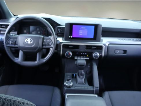 Certified 2024 Toyota Tacoma SR5 AWD/4WD image 13