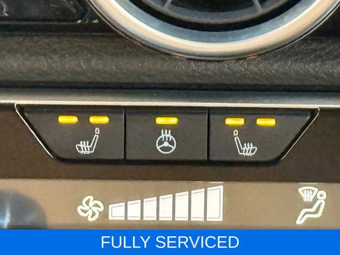 Used 2025 Nissan Sentra SV w/ SV Premium Package FWD image 25