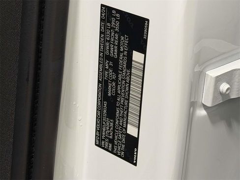 Used 2025 Volvo XC90 T8 Ultra image 28