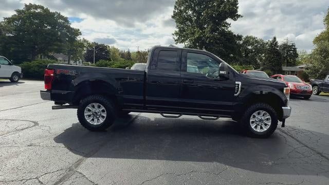 Used 2022 Ford F250 XLT AWD/4WD image 9