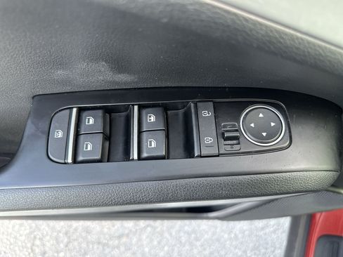 Certified 2023 Kia Soul LX w/ LX Technology Package FWD image 15