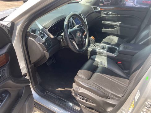 Used 2014 Cadillac SRX Luxury image 10