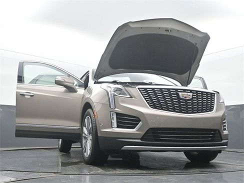Certified 2023 Cadillac XT5 Premium Luxury w/ Technology Package image 58