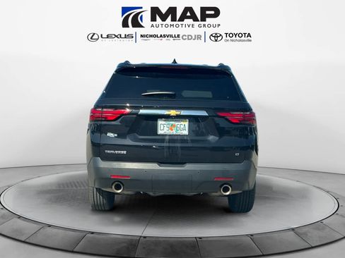 Used 2023 Chevrolet Traverse LT FWD image 4