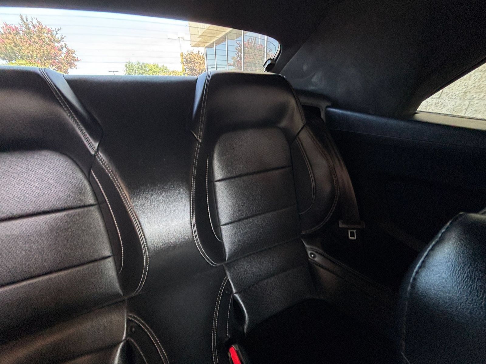 Used 2022 Ford Mustang GT Premium w/ GT Performance Package RWD image 36