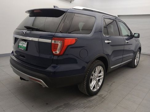 Used 2017 Ford Explorer Limited w/ Equipment Group 301A image 9