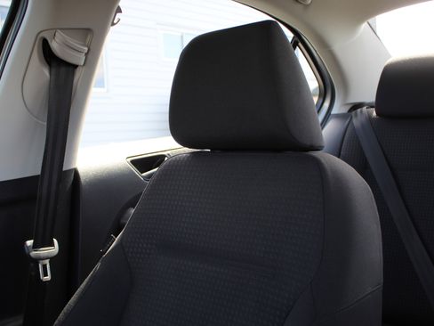 Used 2015 Volkswagen Jetta SE image 32