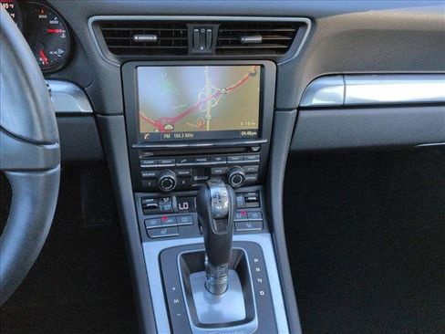 Used 2016 Porsche 911 Carrera Black Edition image 15