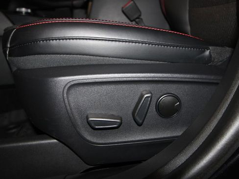 Used 2025 Ford Escape ST-Line Elite w/ Tech Pack #2 image 7