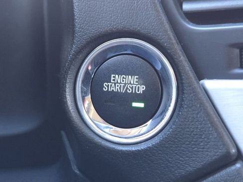 Used 2020 GMC Yukon XL SLT w/ Open Road Package image 22