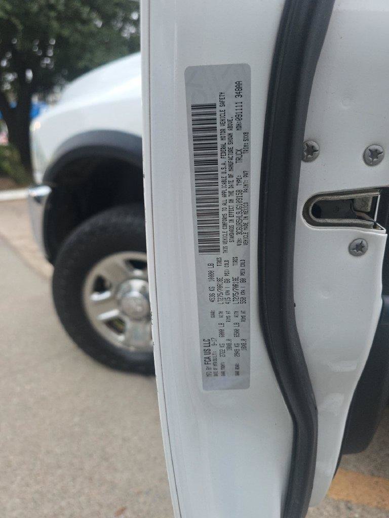 Used 2018 RAM 2500 Tradesman w/ Chrome Appearance Group AWD/4WD image 18