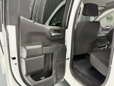 Used 2021 Chevrolet Silverado 1500 Custom RWD image 21