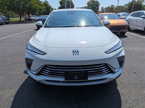 New 2025 Buick Envista Preferred w/ Convenience I Package image 3