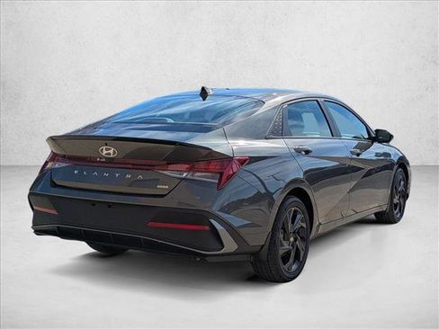 New 2026 Hyundai Elantra Sport image 2