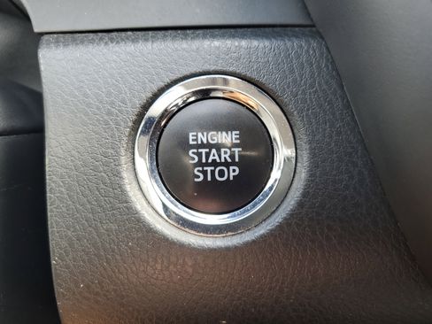 Used 2023 Toyota Camry XSE image 31