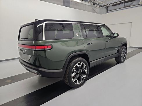Used 2025 Rivian R1S Adventure image 5