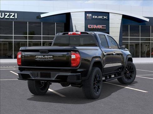 Used 2026 GMC Canyon Denali w/ LPO, Denali Black Edition image 4