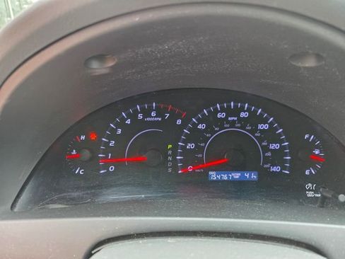 Used 2010 Toyota Camry LE image 18