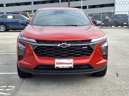 Used 2024 Chevrolet Trax RS w/ Sunroof Package FWD image 21