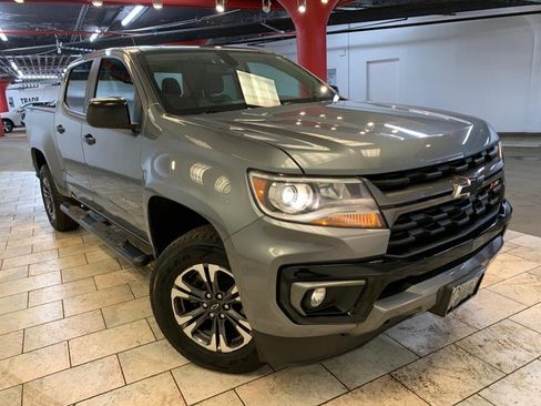 Used 2022 Chevrolet Colorado Z71 image 3
