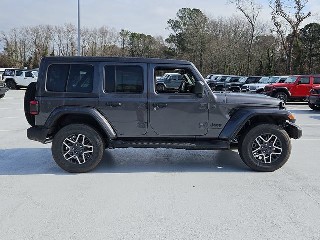 New 2026 Jeep Wrangler Unlimited Sahara AWD/4WD image 10