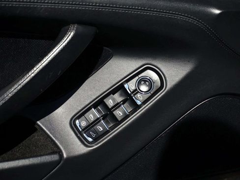 Used 2013 Porsche Panamera GTS AWD/4WD image 11