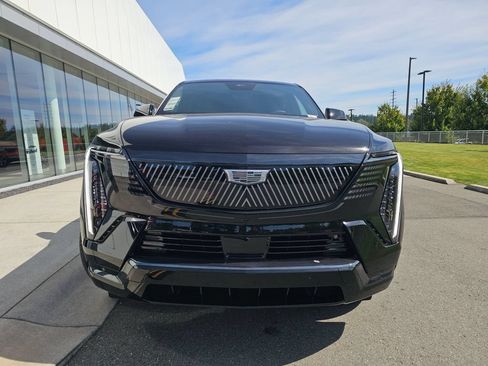 New 2026 Cadillac Escalade IQ Sport 2 w/ LPO, ONYX Package AWD/4WD image 2