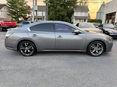 Used 2014 Nissan Maxima 3.5 SV w/ Sport Package FWD image 6