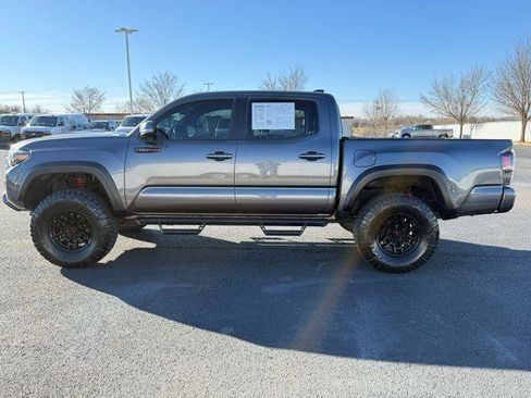 Used 2021 Toyota Tacoma TRD Pro image 7