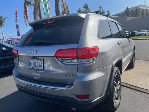 Used 2019 Jeep Grand Cherokee Limited image 11